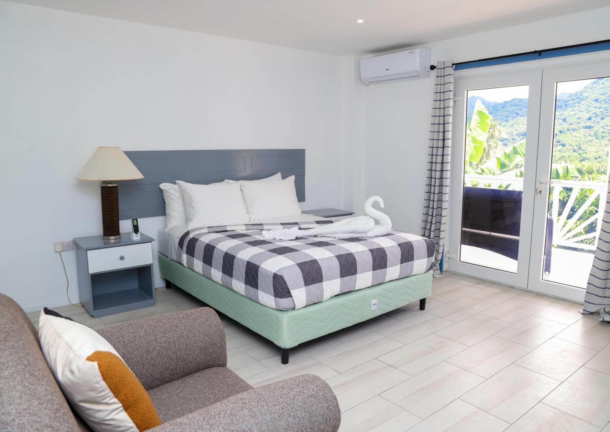 Sugarmon Villas Soufriere Exterior photo